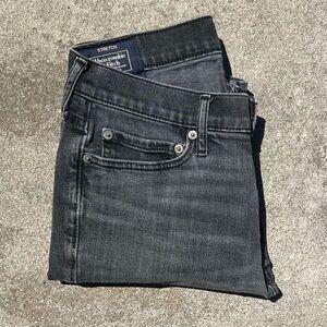 Abercrombie & Fitch Men's dark Denim Jeans